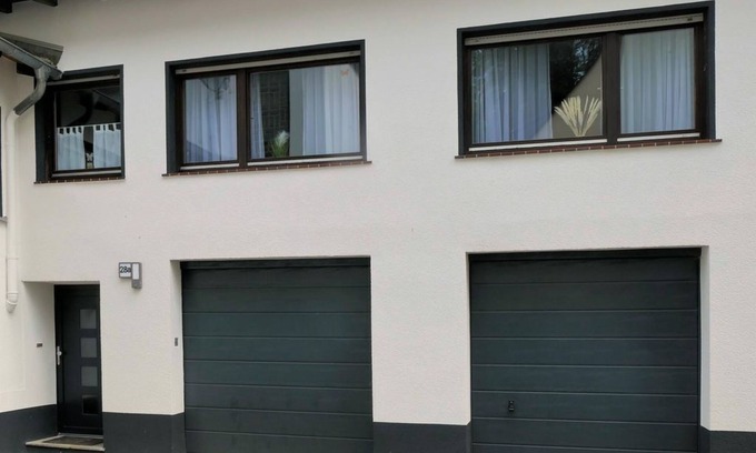 Antweiler Apartment | Ferienhaus Blick zur Ahr - Ferienhaus mit 2schlafräumen