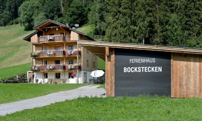Uderns Apartment | Ferienhaus Bockstecken