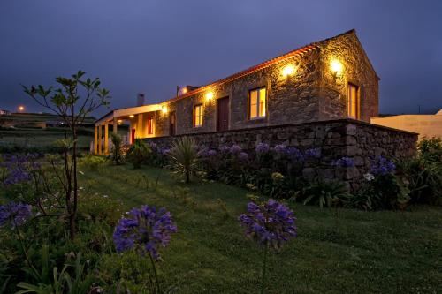 Nordeste House | Ferienhaus Casa Da Fonte In Algarvia