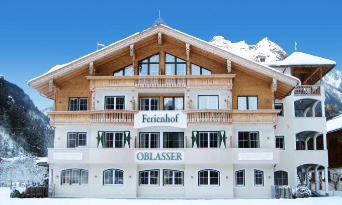 Mayrhofen Hotel | Ferienhof Oblasser - INCL. LIFT PASS Apartment, sleeps 4 (approx. 50 m²), SC