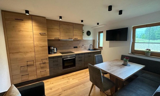 Steinberg am Rofan Apartment | Ferienwohnung Guffert - Bauernhaus Durrahof