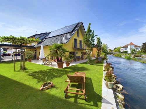 Singen Apartment | Ferienwohnung, 1-Zimmer, 1-3 Personen, 31 qm, mit Balkon, in ruhige Lage, direkt an der Aach
