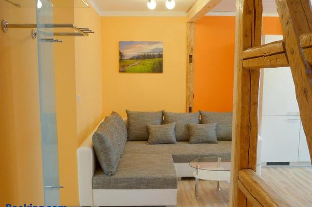 Lichtenhain Apartment | Ferienwohnung Am Lindenbaum