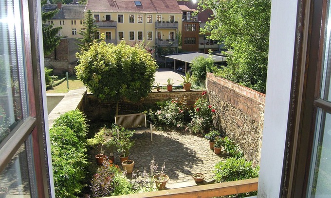 Nikolaivorstadt Apartment | Ferienwohnung an der Nikolaikirche