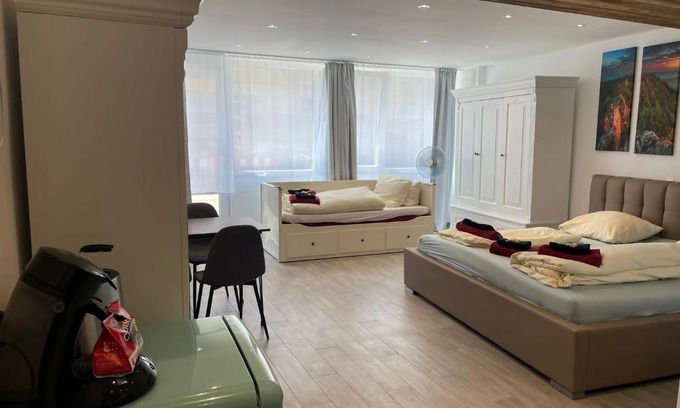 Stuttgart Apartment | Ferienwohnung Beutelsbacherstr. 12 B