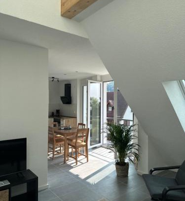 Oberdorla Apartment | Ferienwohnung Seescheune 150m vom Ufer entfernt