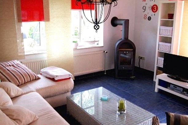 Ditzum Apartment | Ferienwohnung Haus Schwalbennest Eg