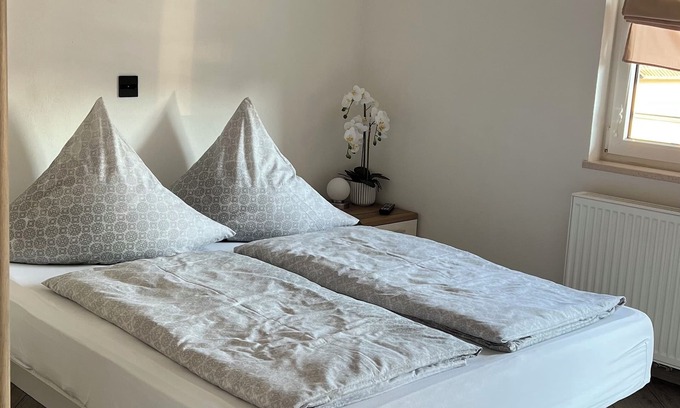 Meckenbeuren Apartment | Ferienwohnung Ideal für Messebesucher und Aussteller