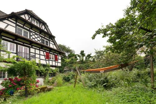 Obersasbach Apartment | Ferienwohnung Mühlenstube