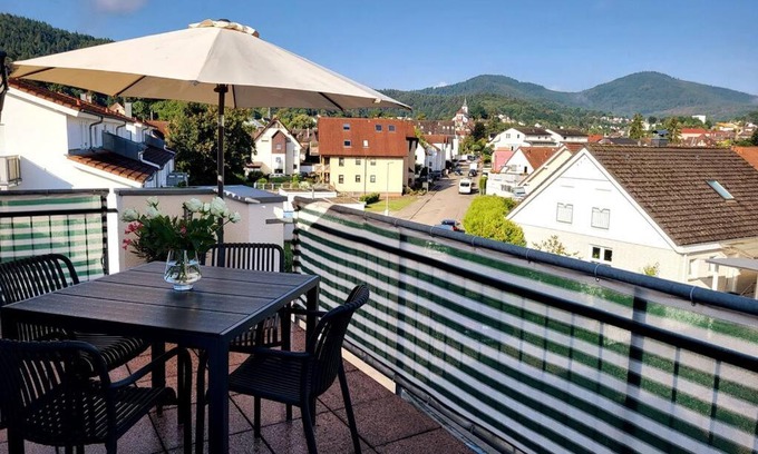 Gernsbach Apartment | Ferienwohnung Merkurblick