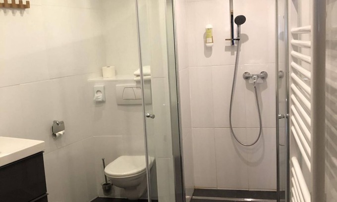 Seeboden Bed & Breakfast | Ferienwohnung mit Balkon 2-4 Pers. - B & B Gmeineck