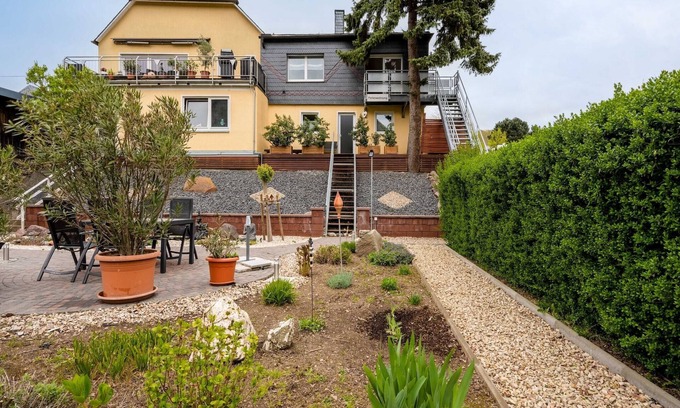 Dhron Apartment | Ferienwohnung Moselblick