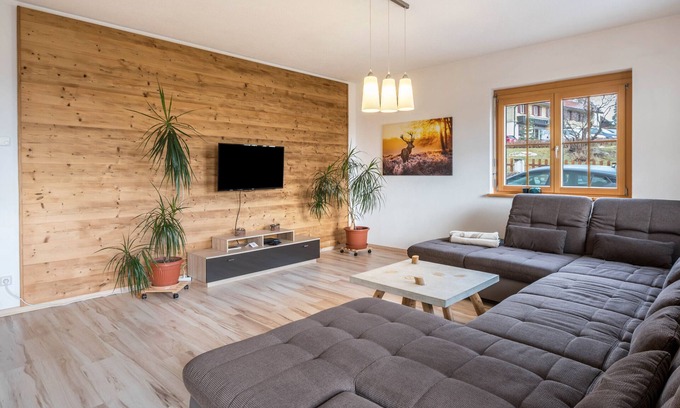 Hoechenschwand Apartment | Ferienwohnung Nr. 4 Tannenzapfen, 120qm