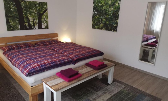Schwaikheim Apartment | Ferienwohnung S-Bahn Nähe