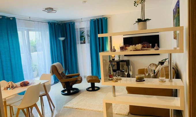 Grossheppach Apartment | Ferienwohnung- Weinstadt UG