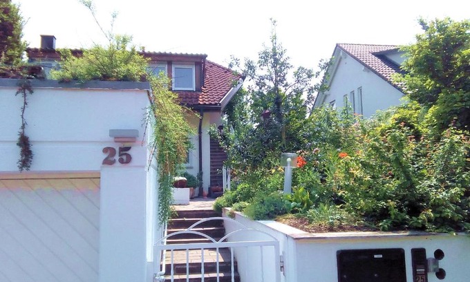 Weststadt Apartment | Ferienwohnung Wiedmann