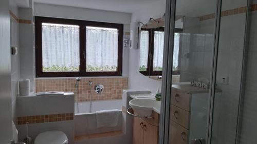 Runkel Apartment | Ferienwohnung-Zweiburgenblick