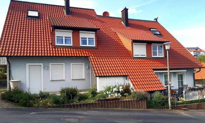 Sulzbach a.Main Apartment | Ferienwohnungen für bis zu 6 Personen Direkt im Weingut