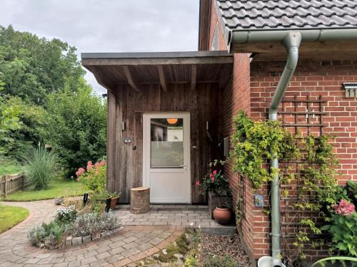 Sieverstedt House | Ferienzimmer Neuhaus - Unterkunft für Wanderer
