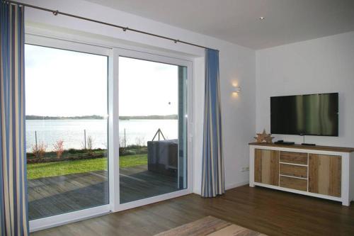 Klein Wittensee Apartment | FeWo Am See 15A