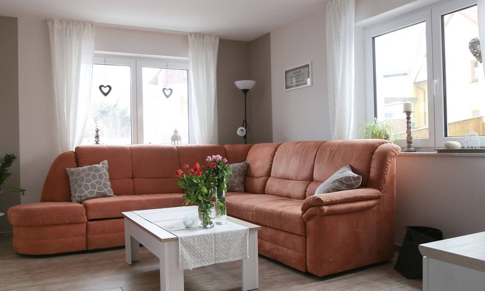 Sulzfeld Apartment | Fewo neu renoviert - gemütlicher Urlaub zum Ausspannen in Sulzfeld