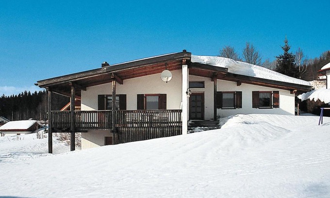 Mauth House | FH Am Goldenen Steig 100W