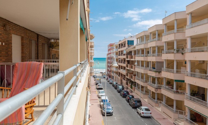El Moncayo Apartment | Fidalsa Bay View Romance