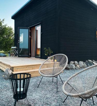 Orebro House | Field View Cabin