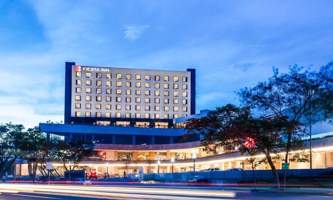 Tuxtla Gutierrez Hotel | Fiesta Inn Tuxtla Fashion Mall