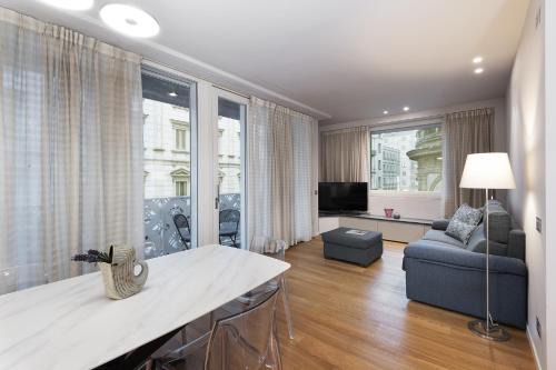Centro Storico Apartment | Fifty Eight Milan Duomo Two Bedrooms