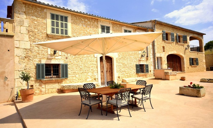 Manacor House | Finca 4 km outside Manacor with panoramic views, wonderfully quiet!