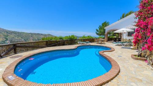 Competa Villa | Finca Almencino Competa by Ruralidays