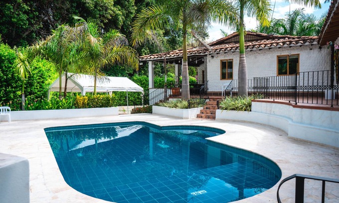 Zona Colonial Villa | Finca Casa Vivanco