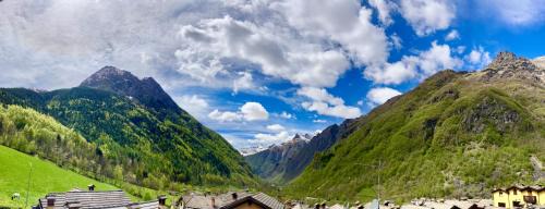 Valbondione Apartment | Finestra sulle Alpi Orobie