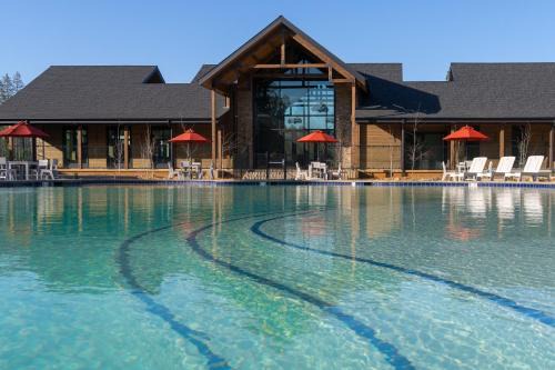 Groveland Hotel | Firefall Ranch Yosemite