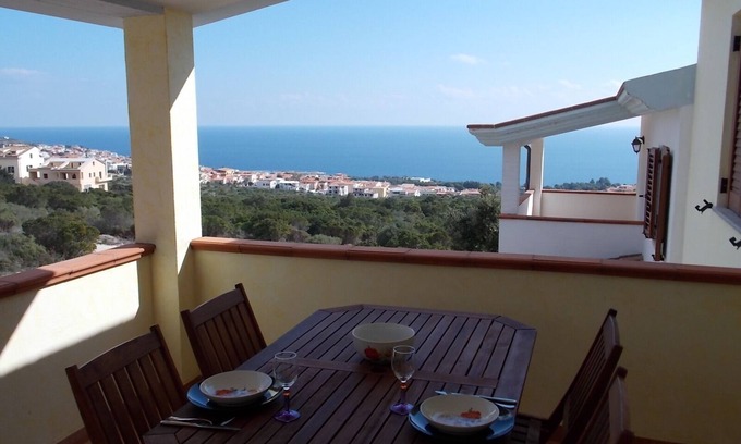 Cala Gonone House | First floor apartment with sea view