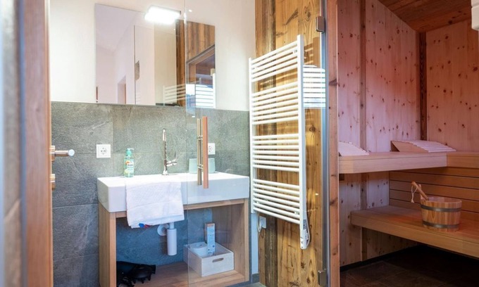 Kaprun Apartment | First In Mountain Chalet A - First in Mountain Chalet by we rent