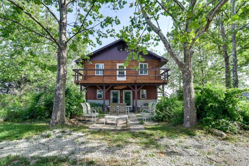 Union County House | Fish, Boat and Hike The Lodge Remote Afton Cabin
