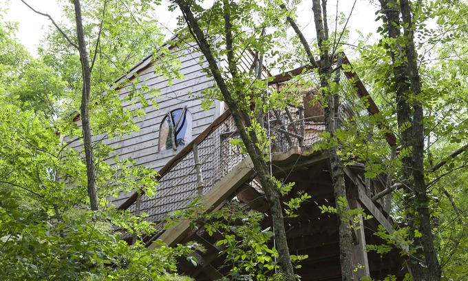 La Chapelle-aux-Naux Cabin | Fisherman Tree house & SPA - France Loire Valley - for Family/with confort