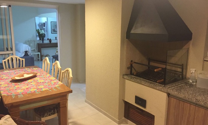 Pitangueiras Apartment | Fit with Gourmet Balcony, 150m from the beach, 3 bedrooms with air, pool and barbecue