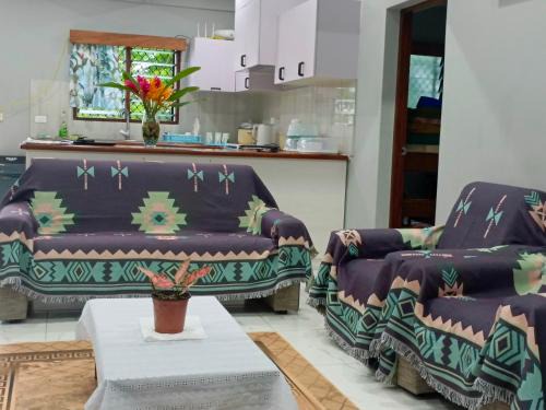Port Vila Bed & Breakfast | Fitz & Oritz Homestay