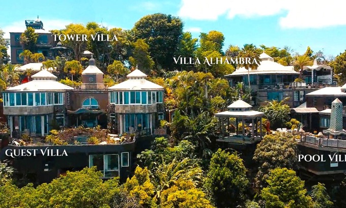 Estate Solberg Villa | Five Villa Estate with 10 Ensuite Bedrooms and Multiple Pools for 20 Guests with Daily Maid Service