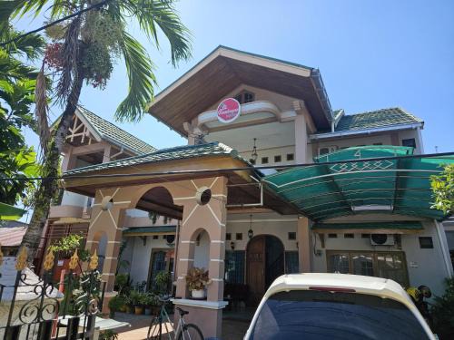 Padang House | Flamboyan House
