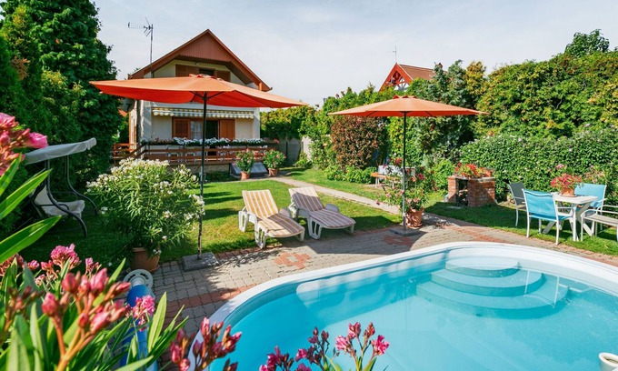 Balatonalmadi House | Flamingo by Interhome