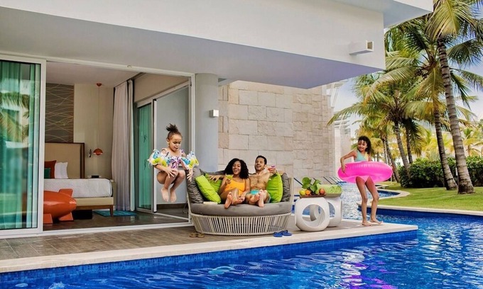Punta Cana Apartment | Flat Swim-Up Suite w/King Bed, Direct Pool Access, Round Day Bed ALL-INCLUSIVE