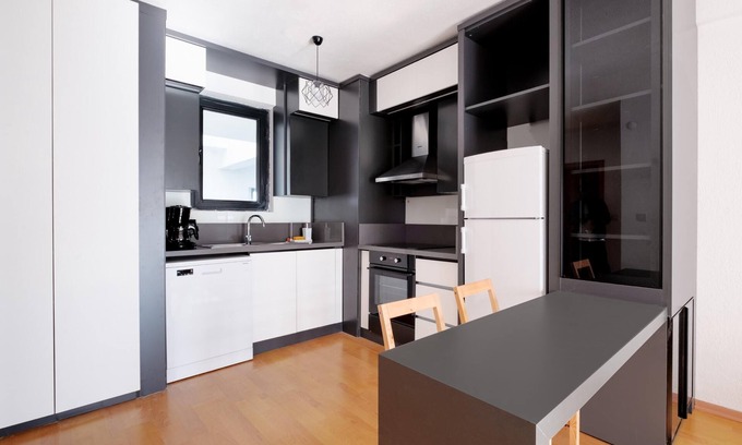 Ankara Apartment | Flat with Balcony Near Transportation in Ankara