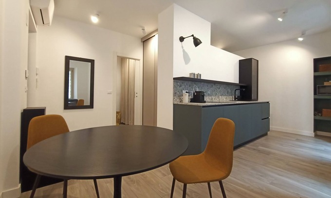 Historic Centre Apartment | Flat with private courtyard in the centre of Turin