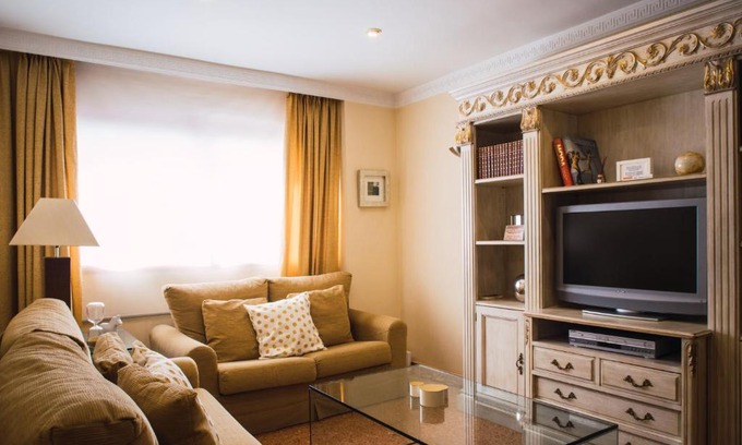 Ciutat de les Arts i les Ciencies Apartment | FLORIT FLATS - Cozy 2 Bedroom Apartment by the City of Arts and Science