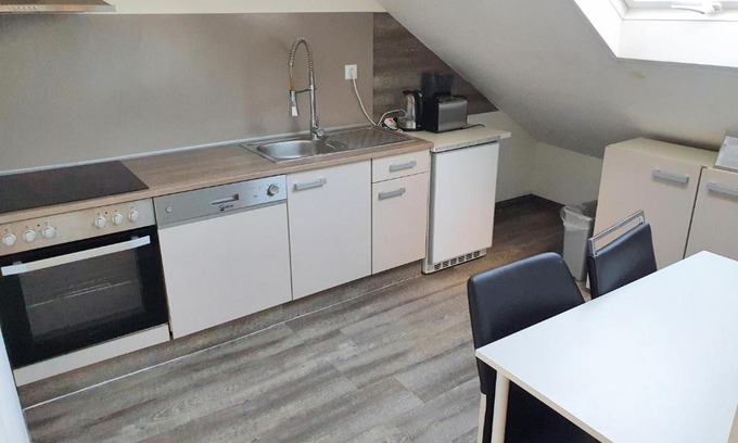 Ruesselsheim Apartment | FMI44Apartment