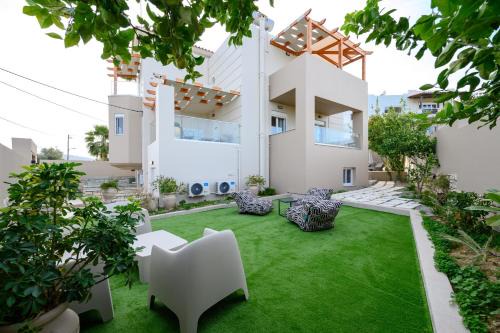 Sfakaki Villa | Foothills Tangerine Villa